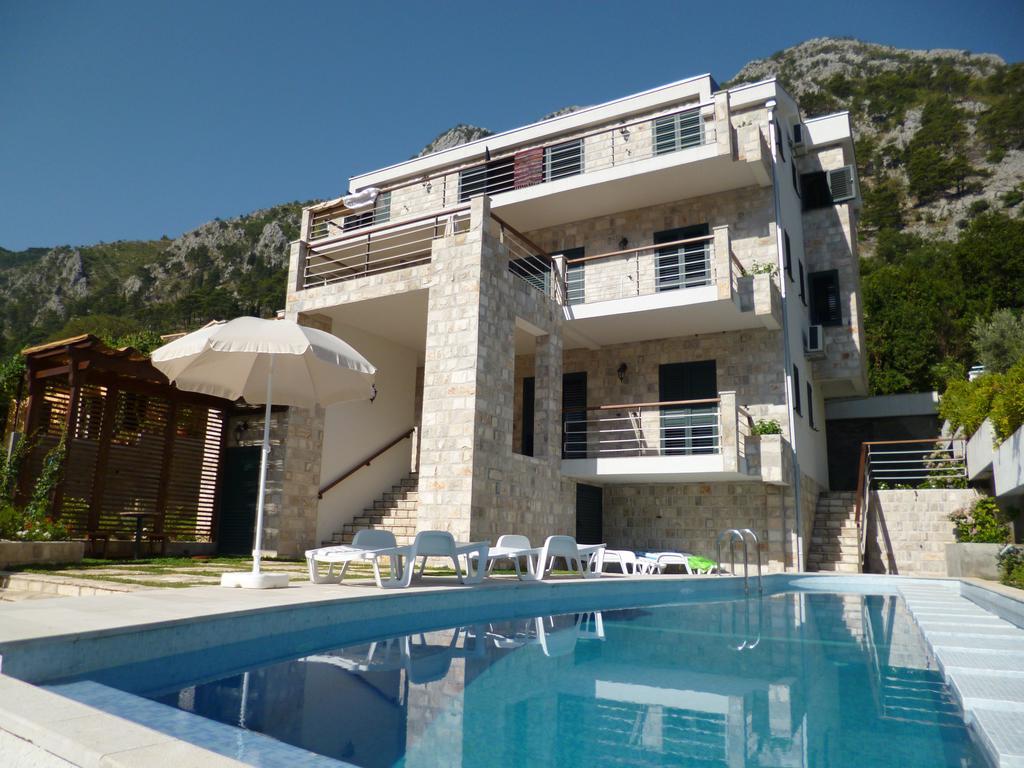 Villa "M Family" Kotor Exterior foto